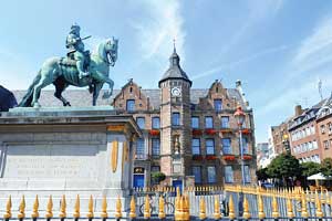 die Düsseldorfer Altstadt die Düsseldorfer Altstadt